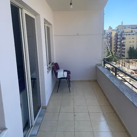 Eretz Appartement Tirana